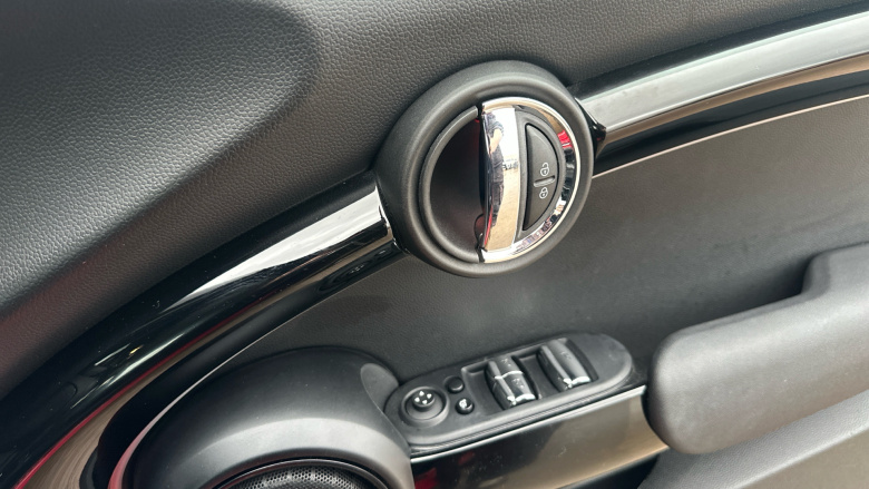 MINI Convertible 2.0 Cooper S Sport 2dr Petrol Convertible